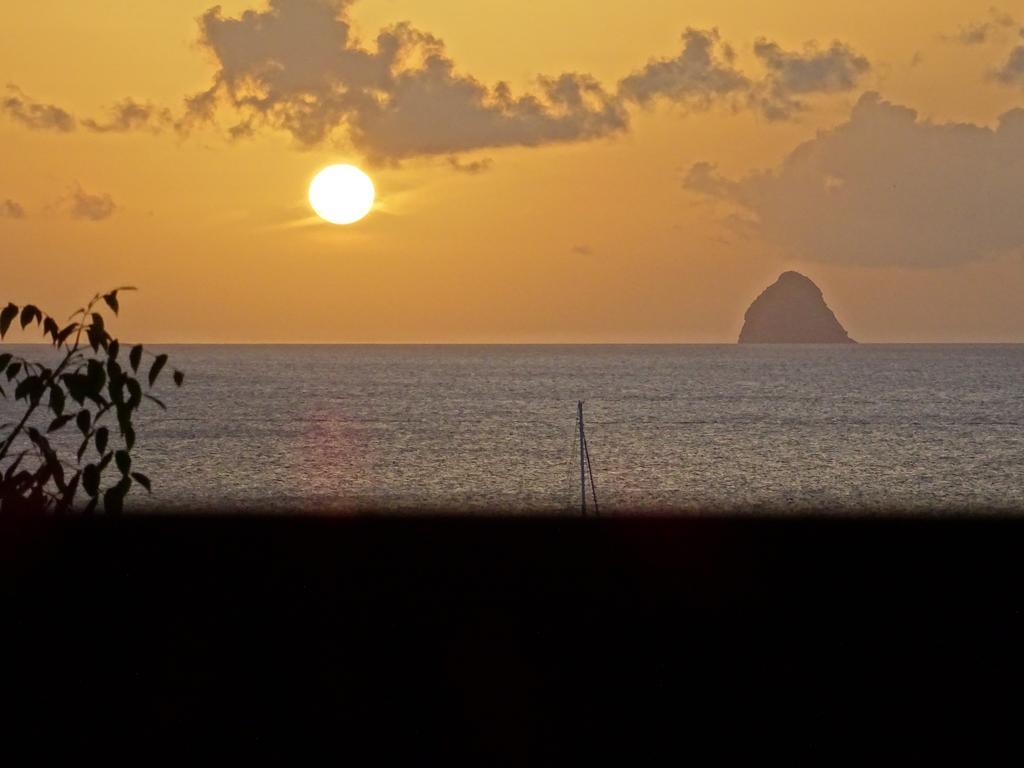 Les Hauts De Caritan Sainte-Anne Esterno foto